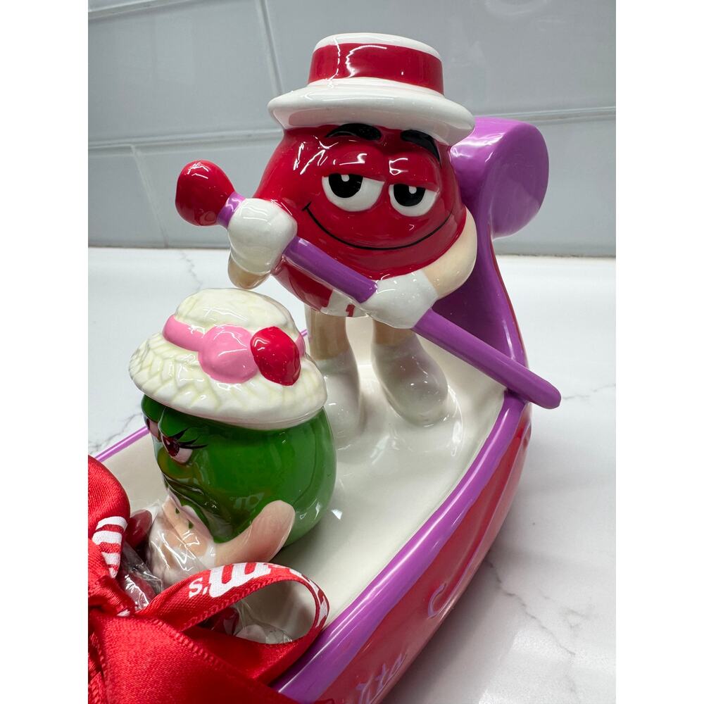 Mr. Red & Miss Green M&M's Ceramic Gondola Candy Dish, 2004:  RARE - NEW IN BOX